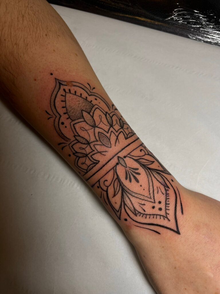 Alisha Cheffey Old Sarum Tattoo Ornamental Tattoo
